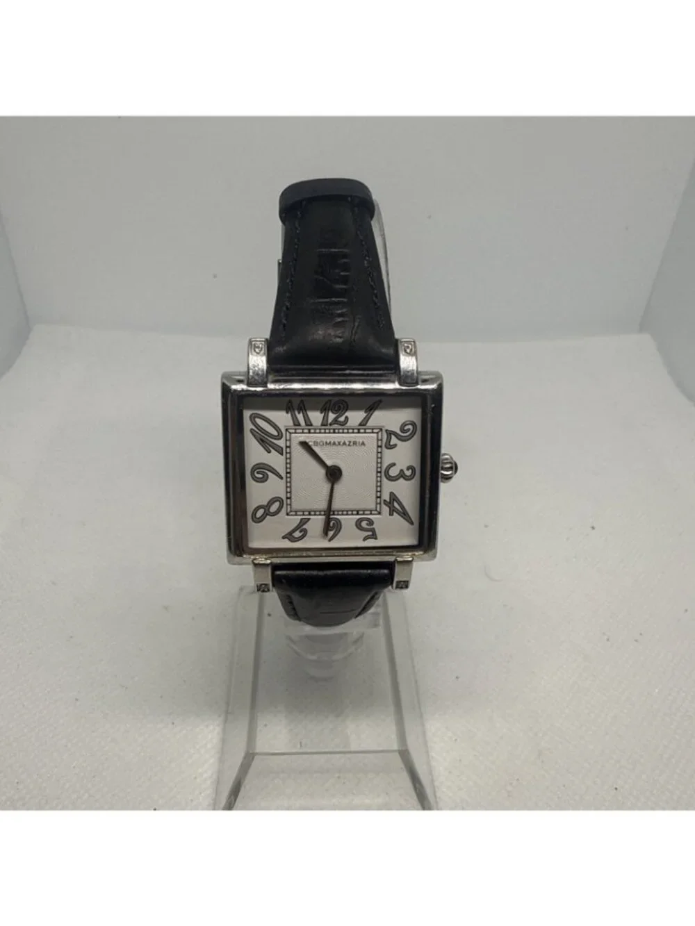 BCBGMAXAZRIA BG6017 Ladies Classic WhiteDial Slim Case Black Leather Strap Watch